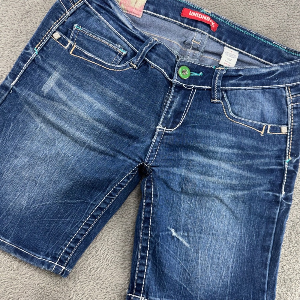 Unionbay Denim Bermuda Shorts Womens 7 Blue Excellent‎ Embroidered Stretch Y2K
